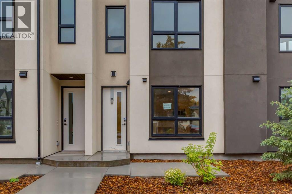 Single Family House for Sale in  Bowness Road NW Montgomery Calgary 