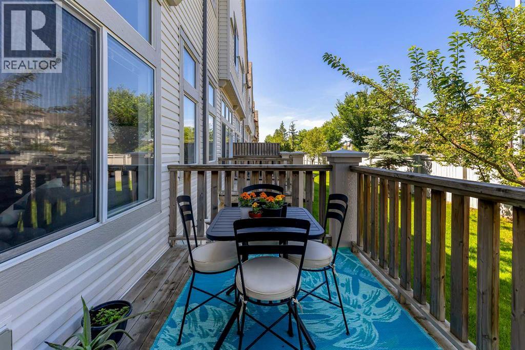 Photo 15 of 99 Copperfield Court Se, Calgary AB