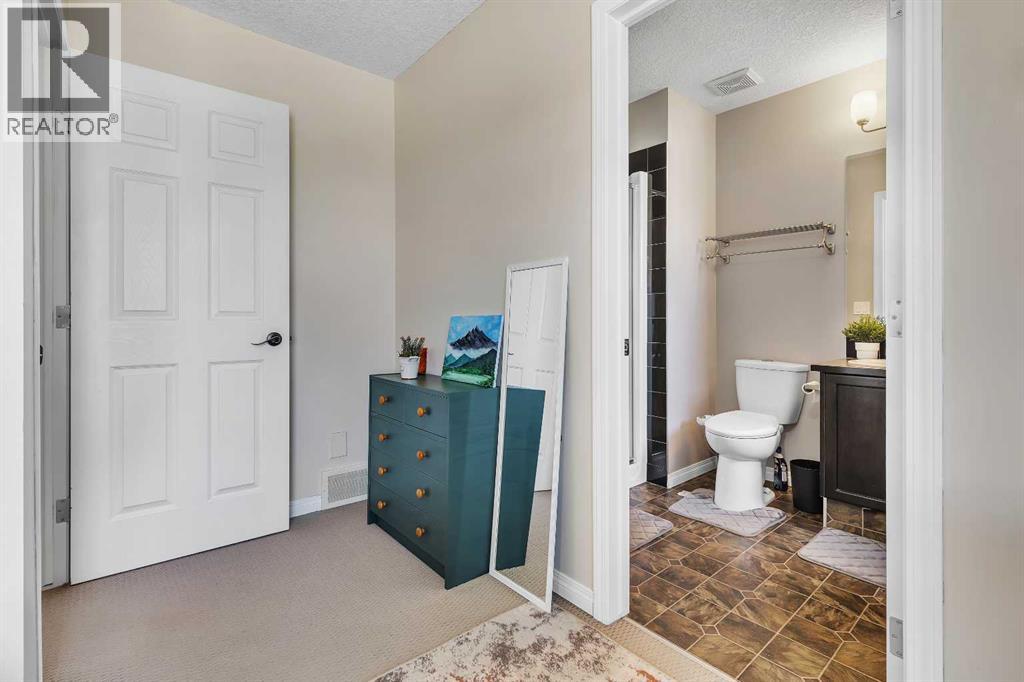Photo 30 of 99 Copperfield Court Se, Calgary AB