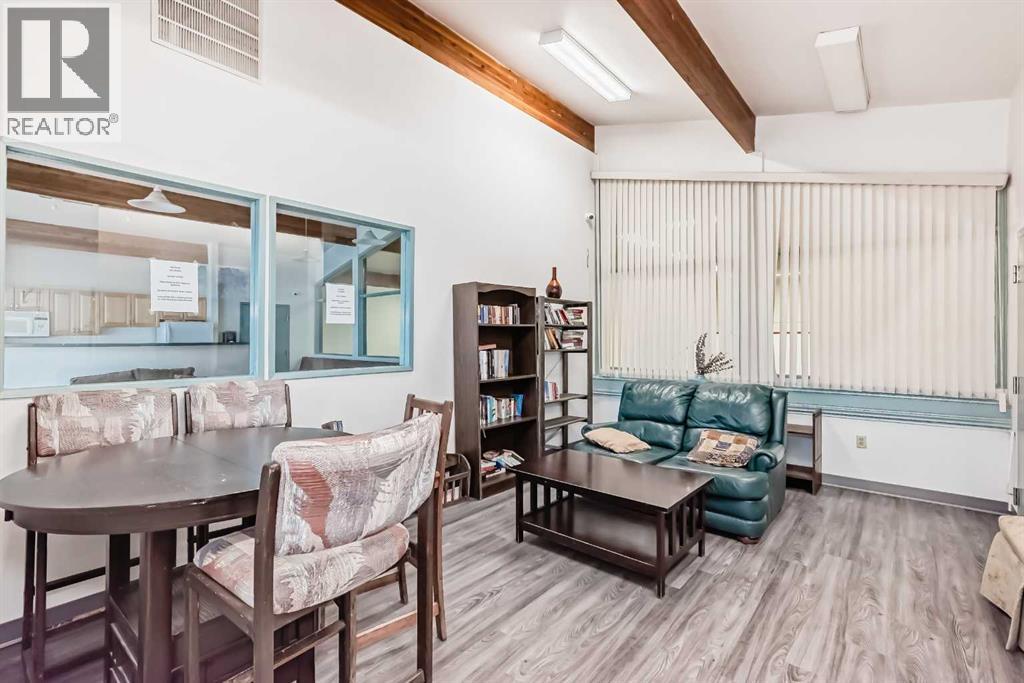Photo 40 of 7312 315 Southampton Drive, Calgary AB