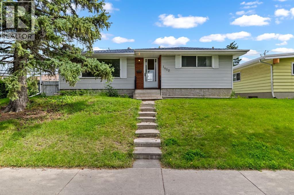 1412 19 Street NE, Calgary, Alberta
