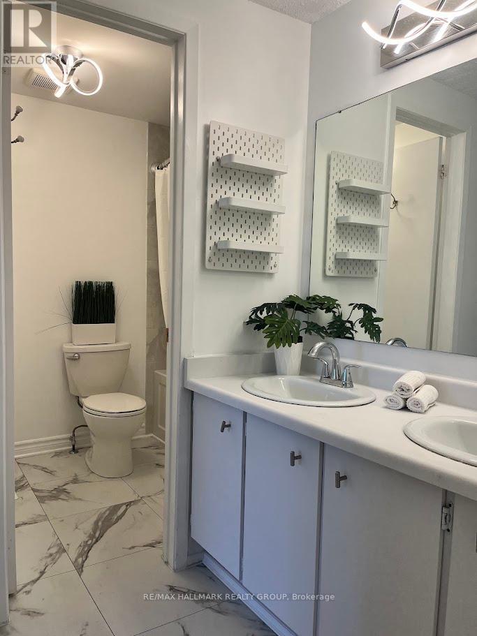 Photo 16 of 67 453 Sandhamn Private, Ottawa ON