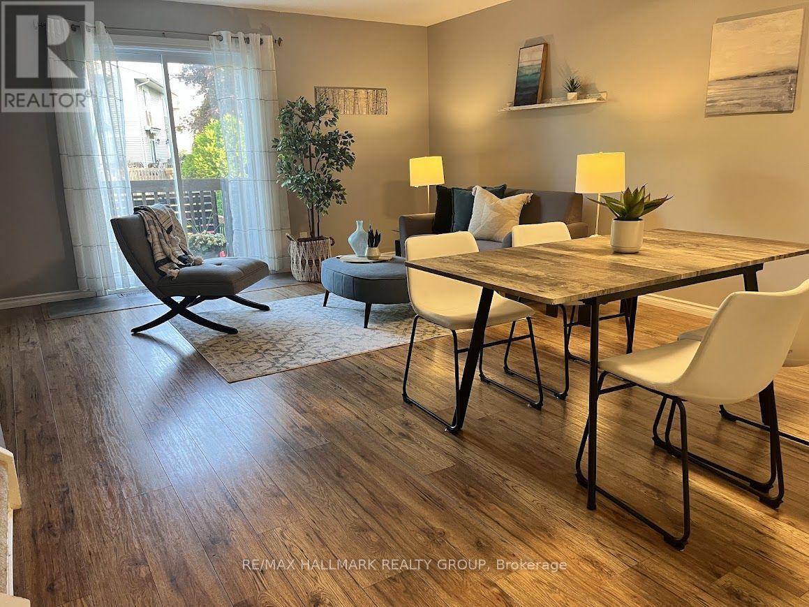 Photo 8 of 67 453 Sandhamn Private, Ottawa ON