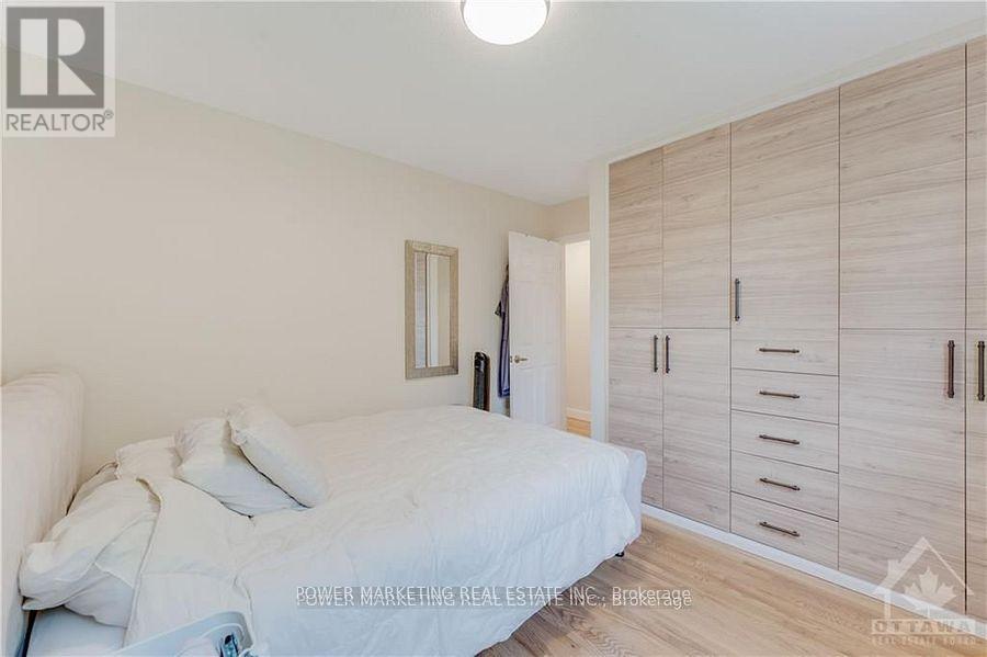 Photo 14 of 29 Courtney Road, Ottawa ON