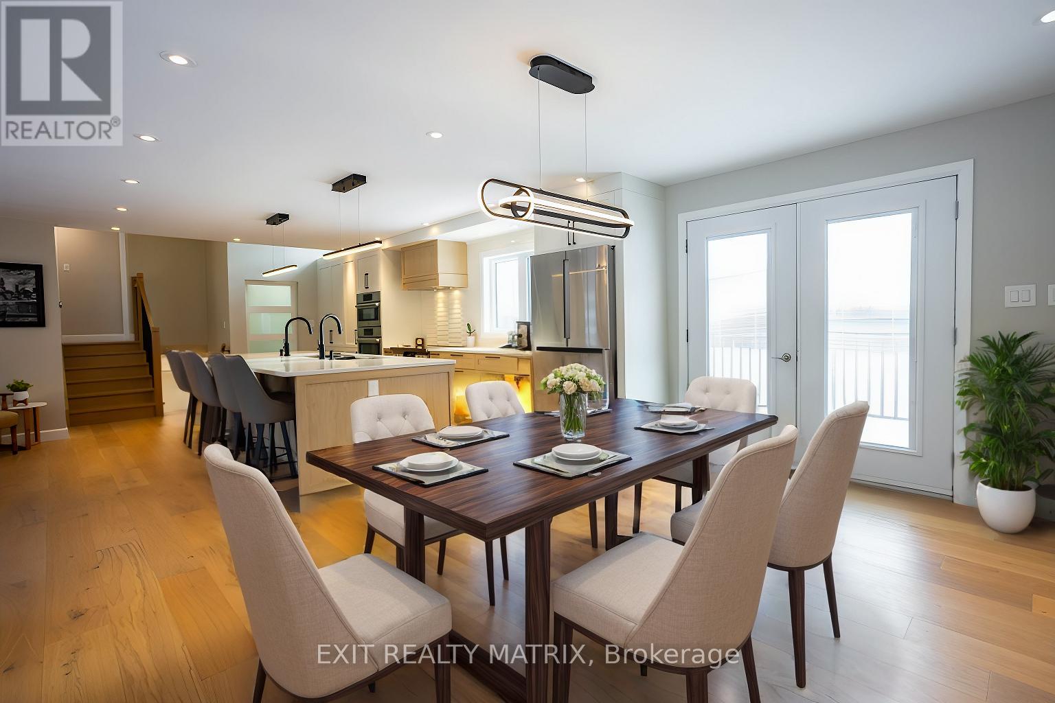 Photo 2 of 2418 Rideau Road, Ottawa ON