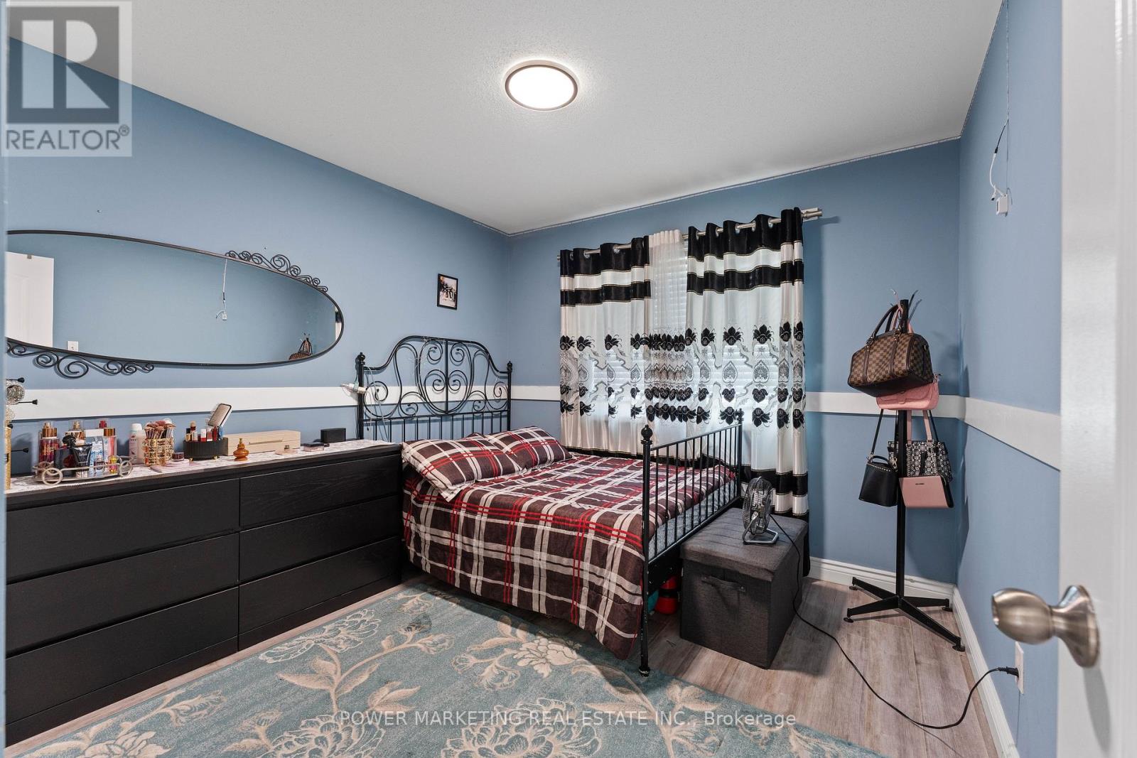 Photo 18 of 2316 Longwater Street, Ottawa ON