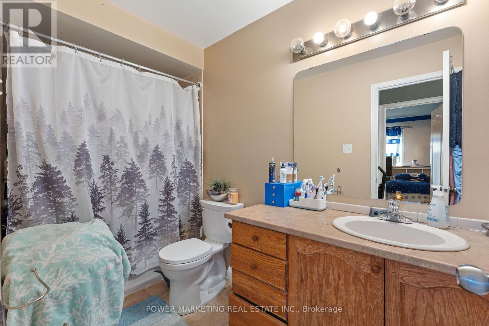 Photo 19 of 2316 Longwater Street, Ottawa ON