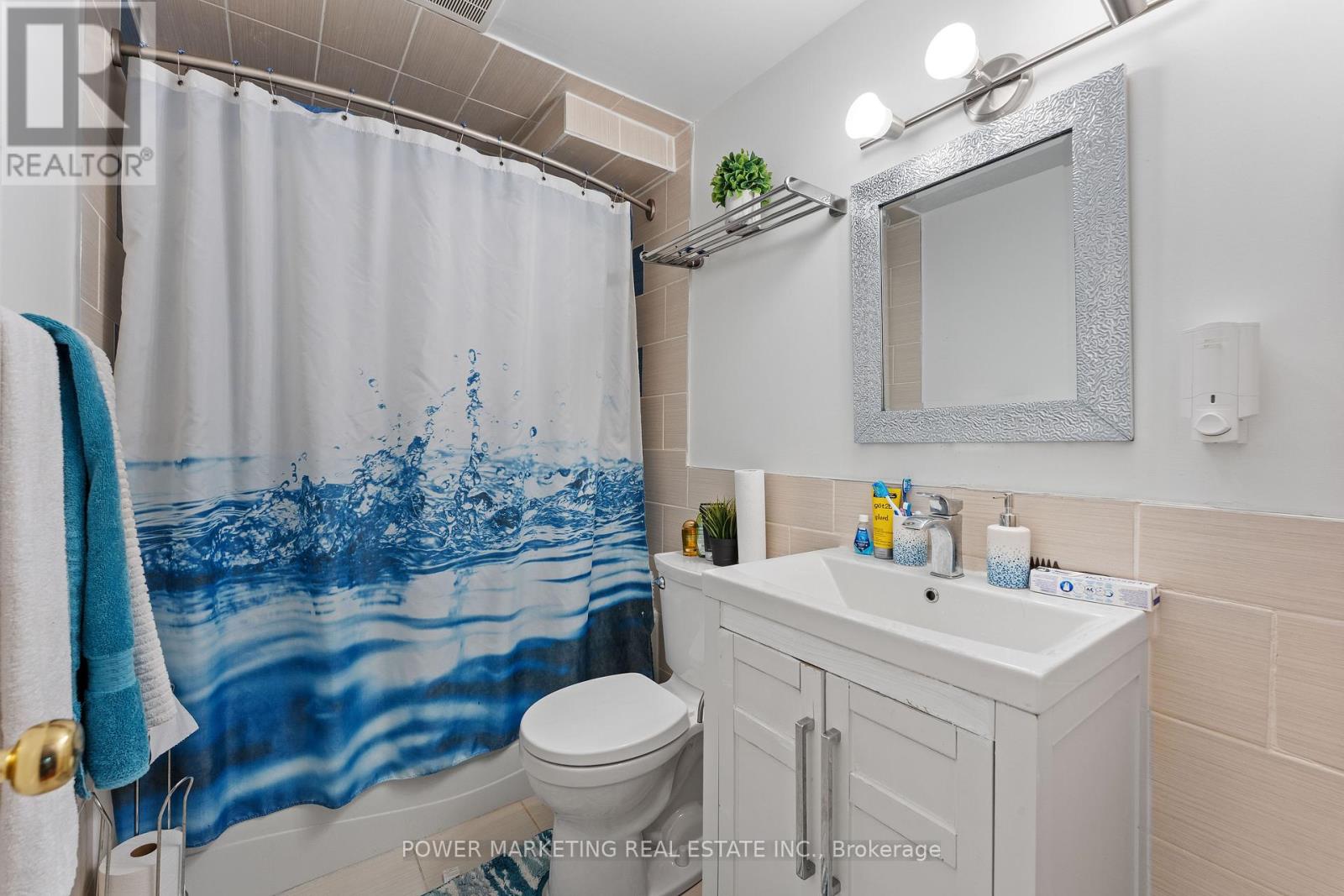 Photo 24 of 2316 Longwater Street, Ottawa ON