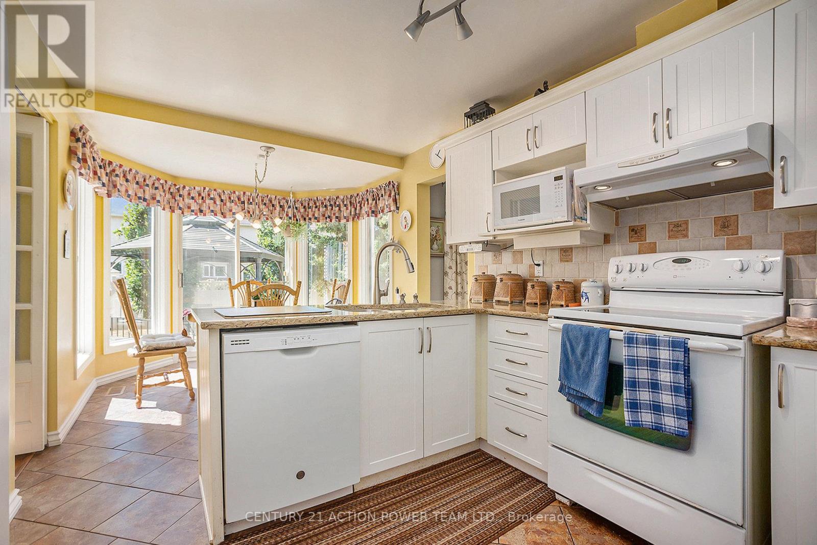 Photo 21 of 1358 Turner Crescent, Ottawa ON