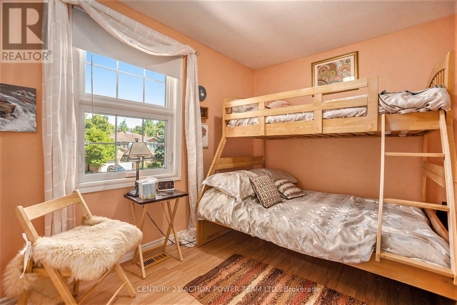 Photo 30 of 1358 Turner Crescent, Ottawa ON