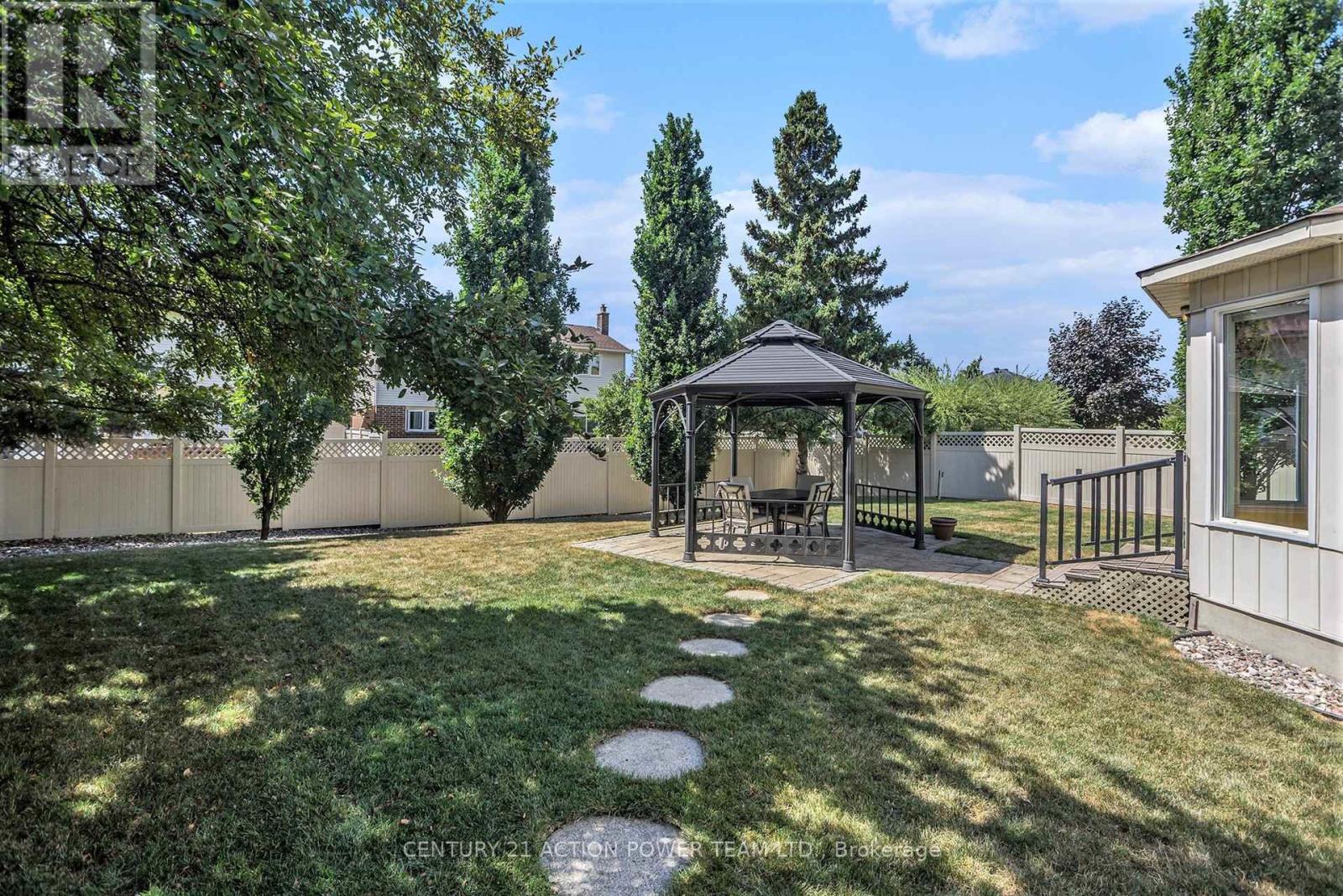 Photo 33 of 1358 Turner Crescent, Ottawa ON