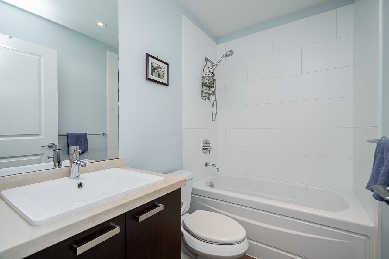 Photo 7 of 133 2501 161 A Street, Surrey BC