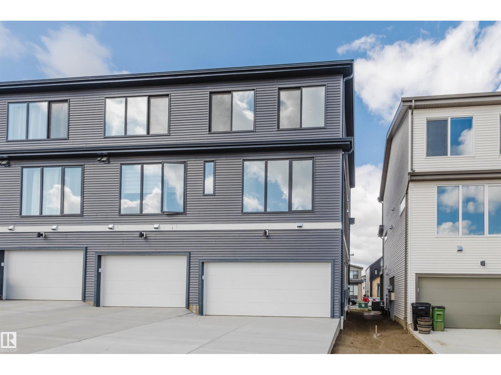 Photo 42 of 427 32 St Sw, Edmonton AB