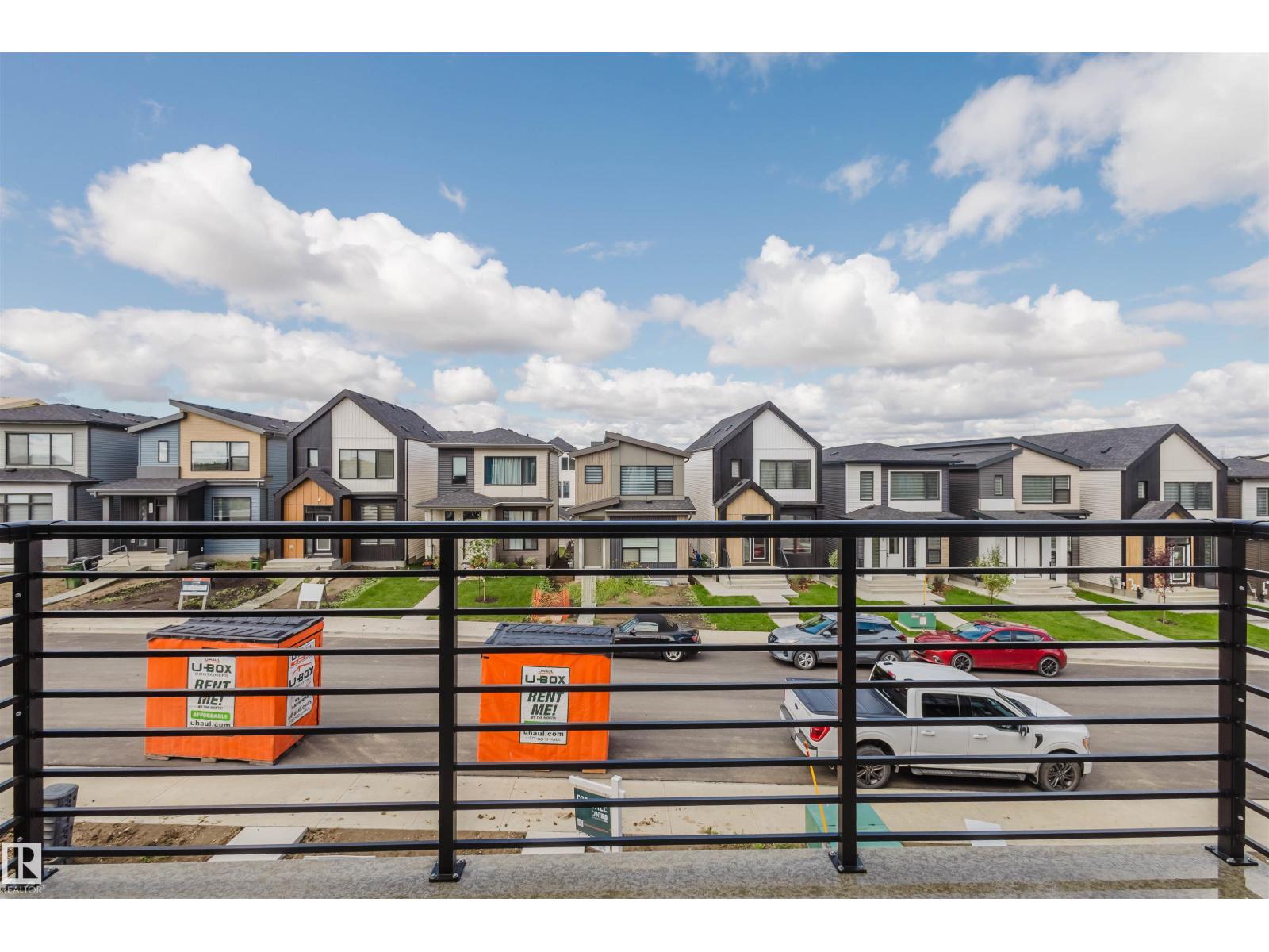 Photo 18 of 427 32 St Sw, Edmonton AB