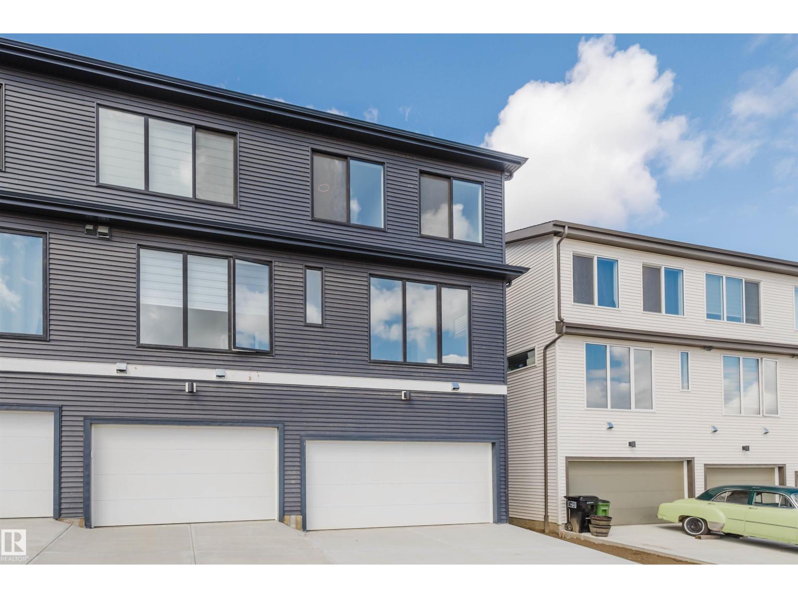 Photo 40 of 427 32 St Sw, Edmonton AB