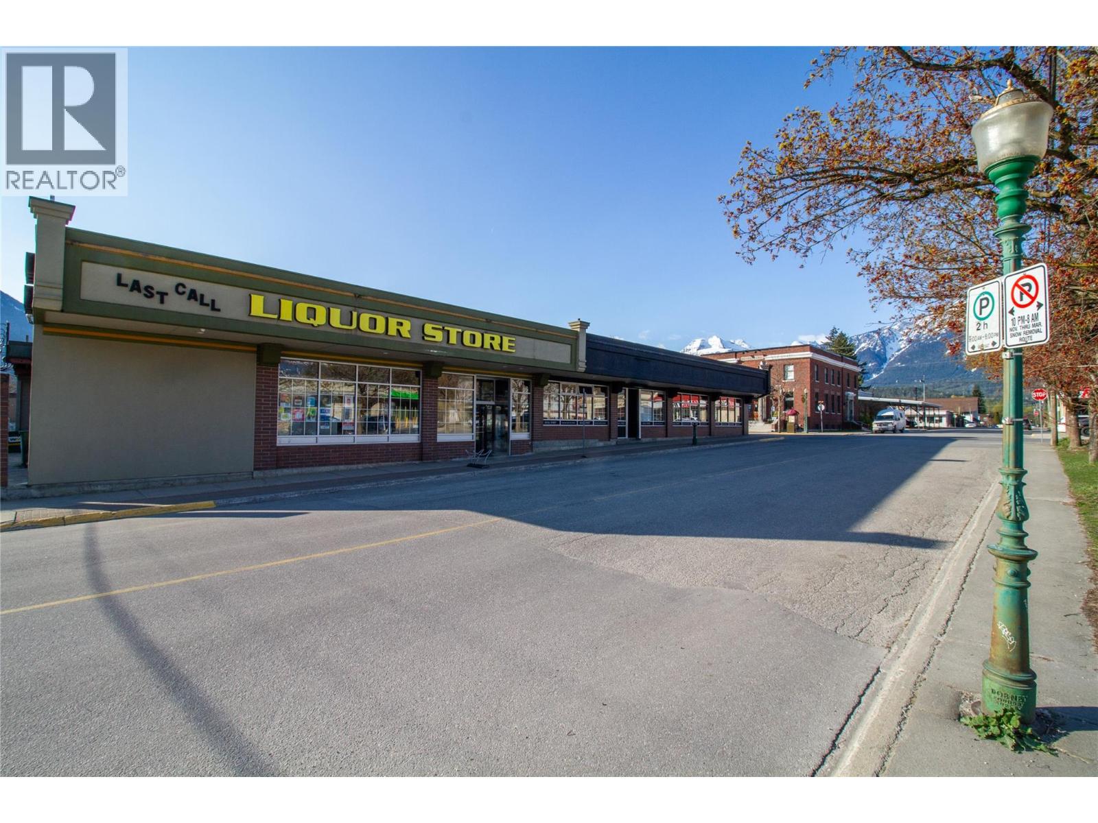  314 First Street West, Revelstoke