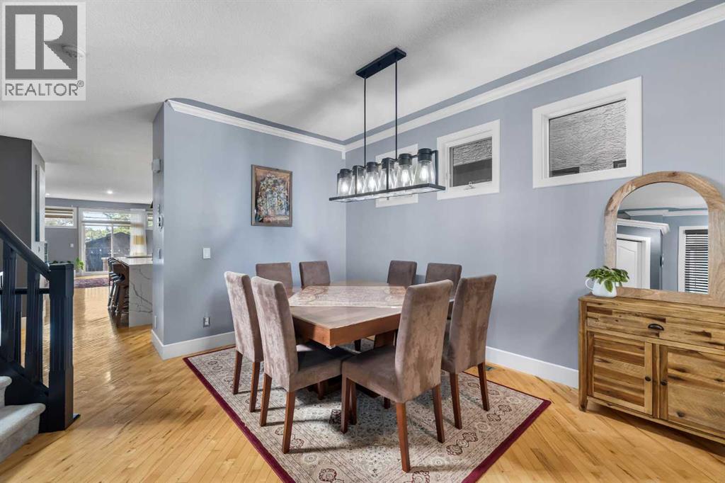 Single Family House for Sale in   Avenue NW West Hillhurst Calgary 