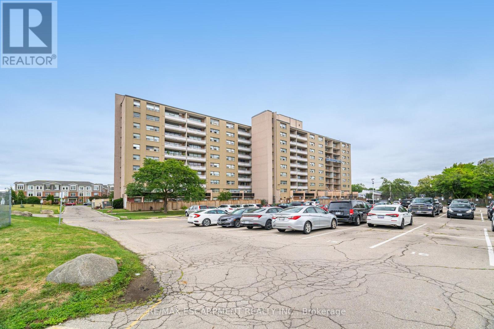 Photo 43 of 14 15 Albright Road, Hamilton ON