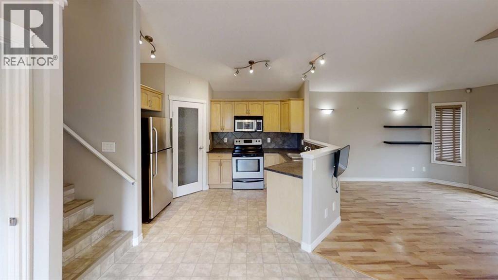 Photo 5 of 13038 90 Street, Grande Prairie AB