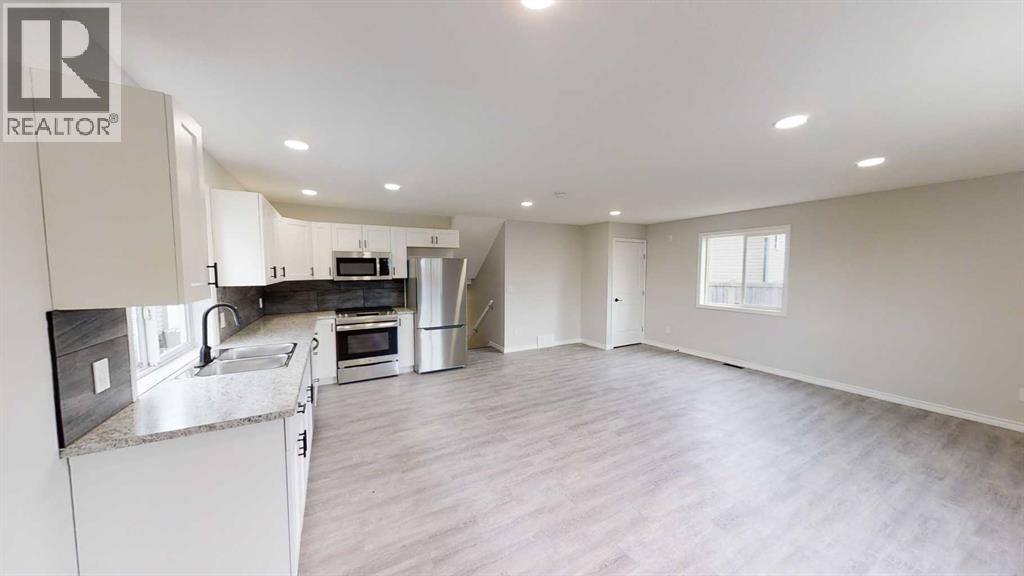 Photo 16 of 13038 90 Street, Grande Prairie AB