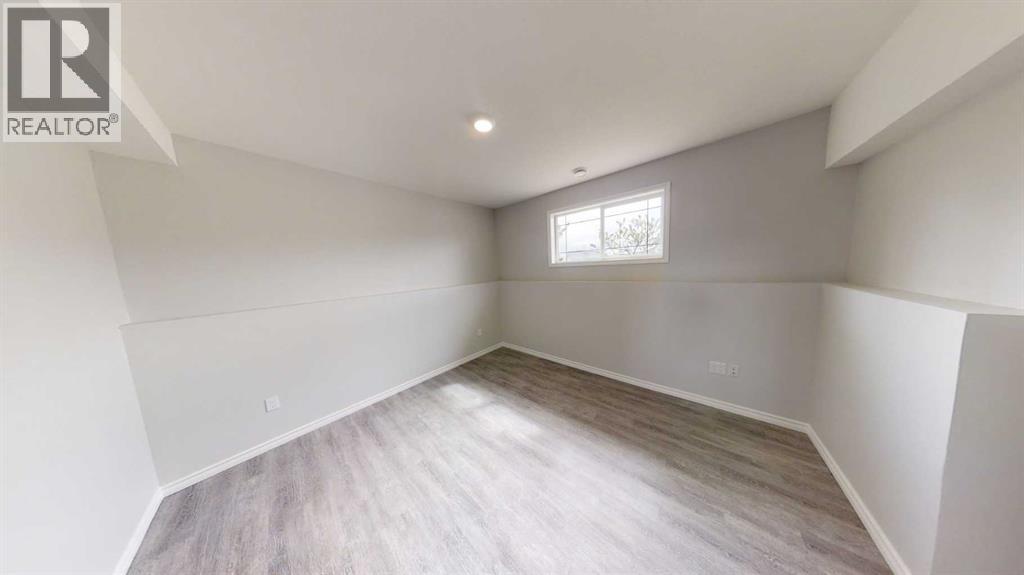 Photo 18 of 13038 90 Street, Grande Prairie AB