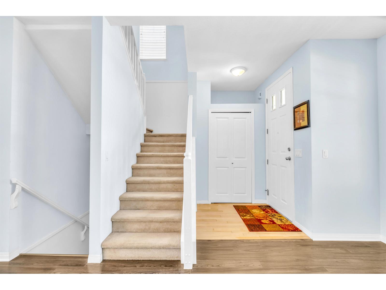 Photo 5 of 14896 56 A Avenue, Surrey BC