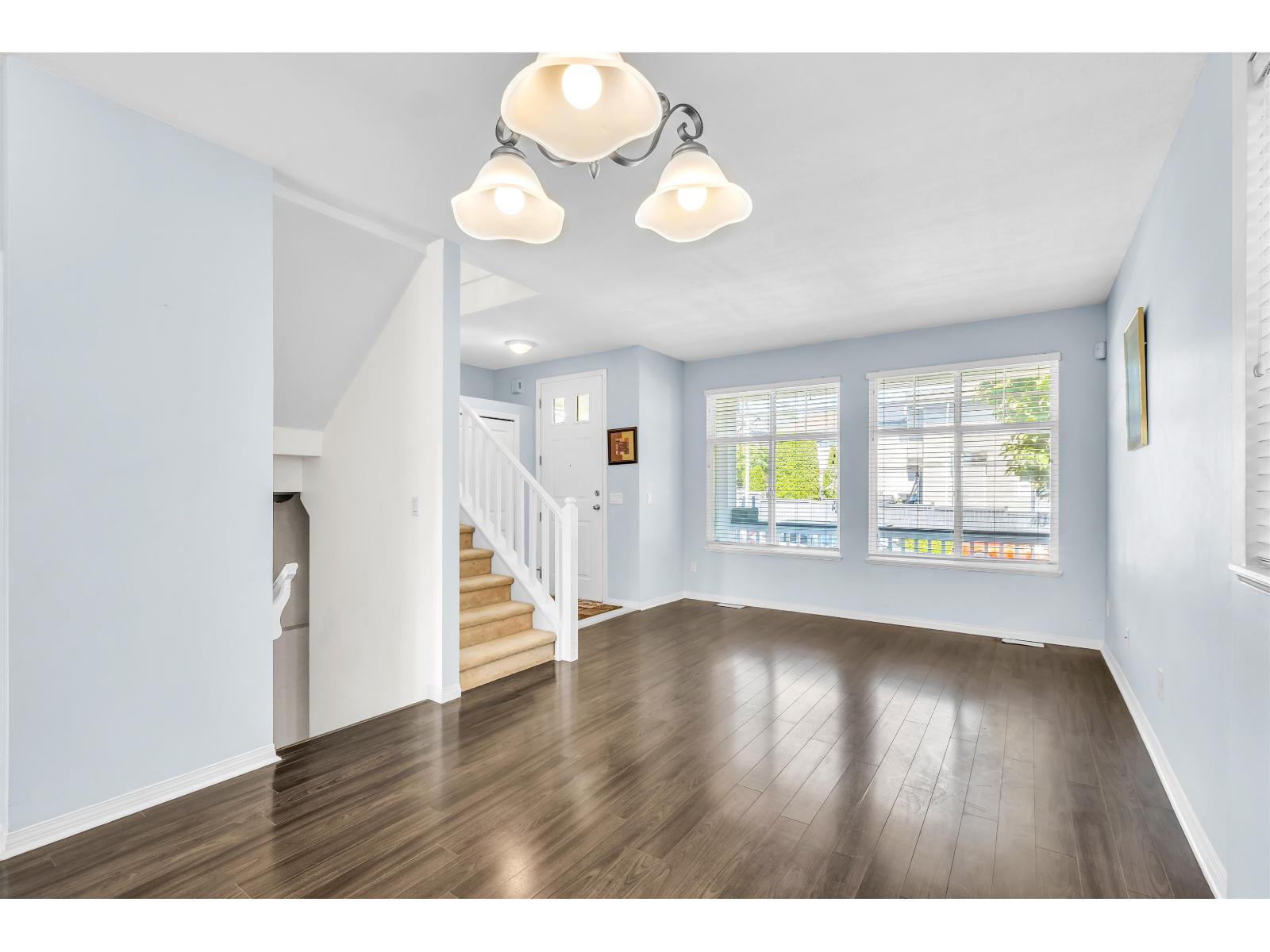 Photo 4 of 14896 56 A Avenue, Surrey BC