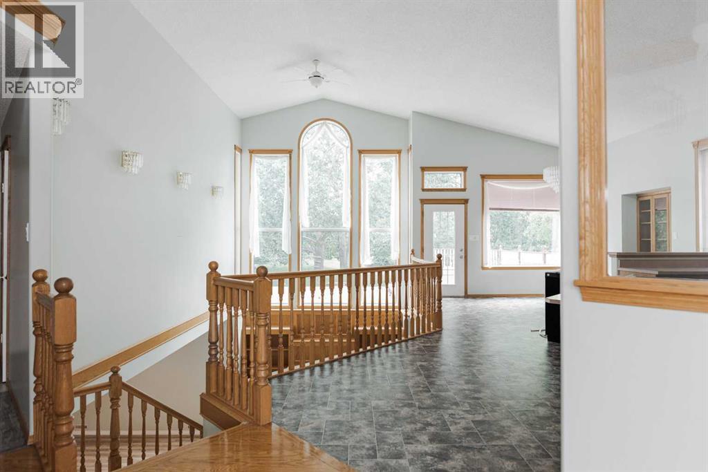 Photo 8 of 293 Ball Place, Fort Mcmurray AB
