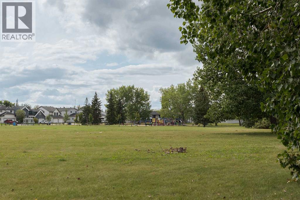 Photo 49 of 293 Ball Place, Fort Mcmurray AB