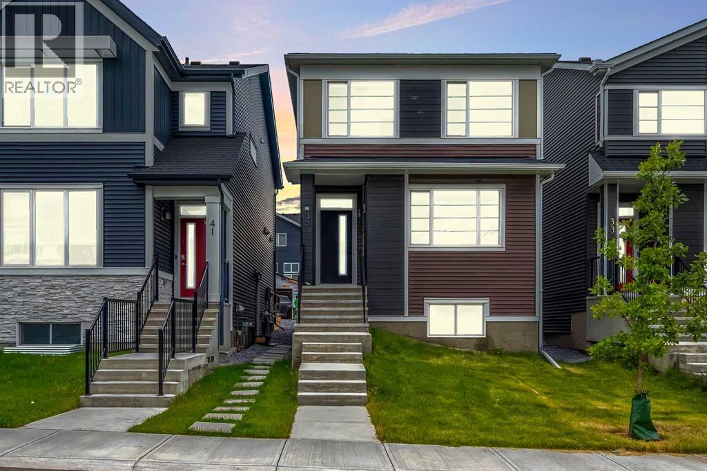 Photo 1 of 37 Edith Manor Nw, Calgary AB