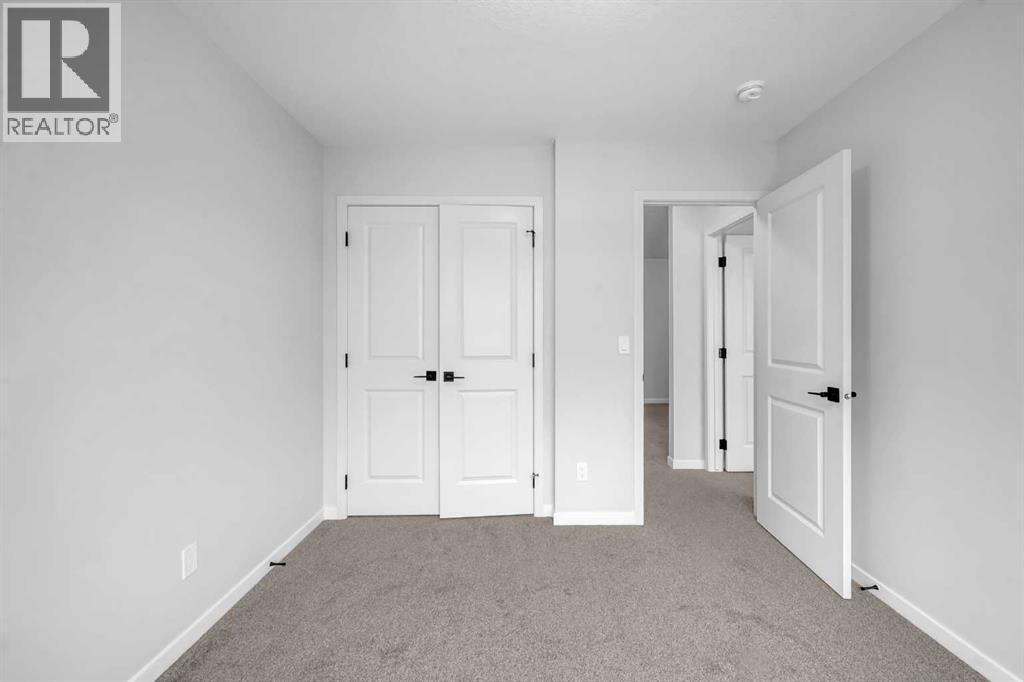 Photo 46 of 37 Edith Manor Nw, Calgary AB