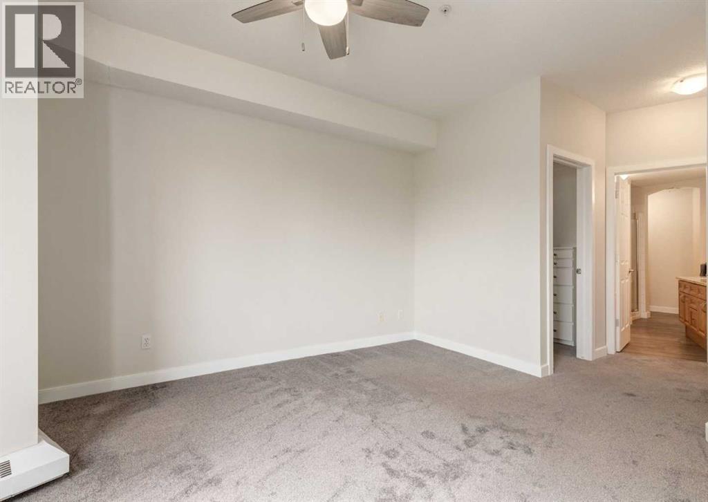 Single Family House for Sale in   Signature Park SW Signal Hill Calgary 