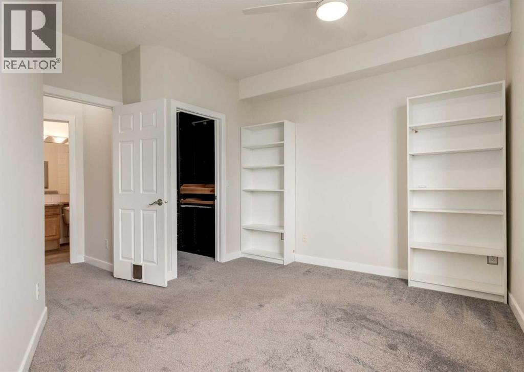 Single Family House for Sale in   Signature Park SW Signal Hill Calgary 