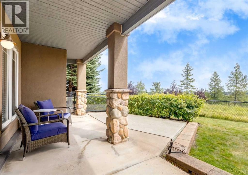Single Family House for Sale in   Signature Park SW Signal Hill Calgary 