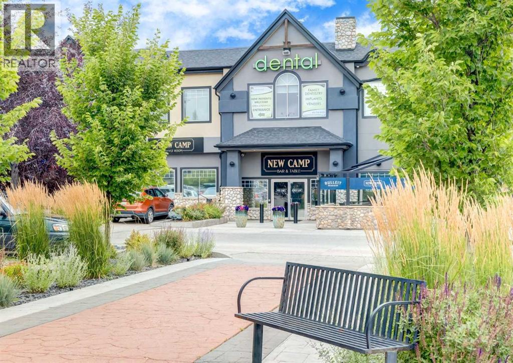 Single Family House for Sale in   Signature Park SW Signal Hill Calgary 
