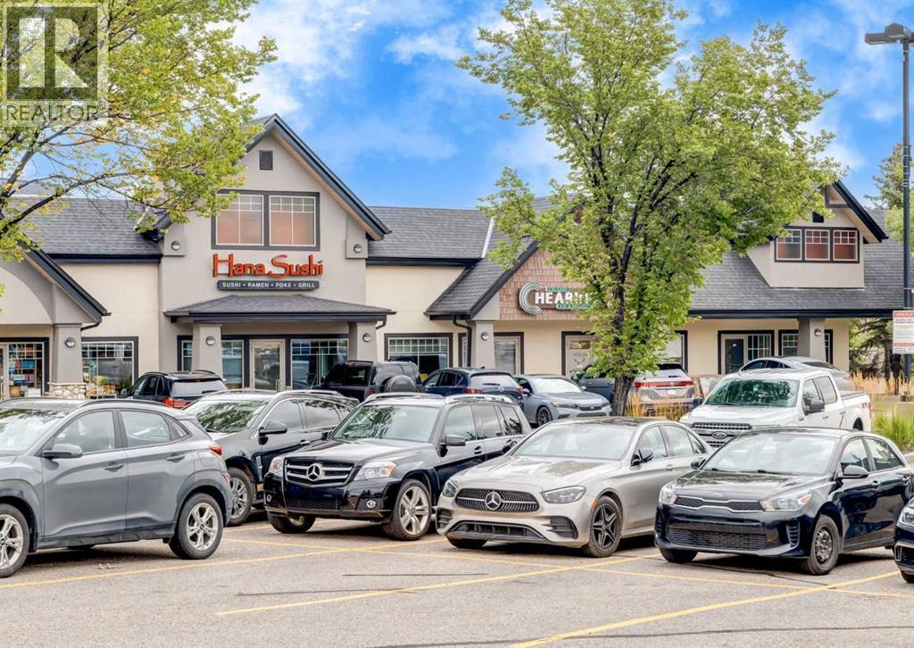 Single Family House for Sale in   Signature Park SW Signal Hill Calgary 
