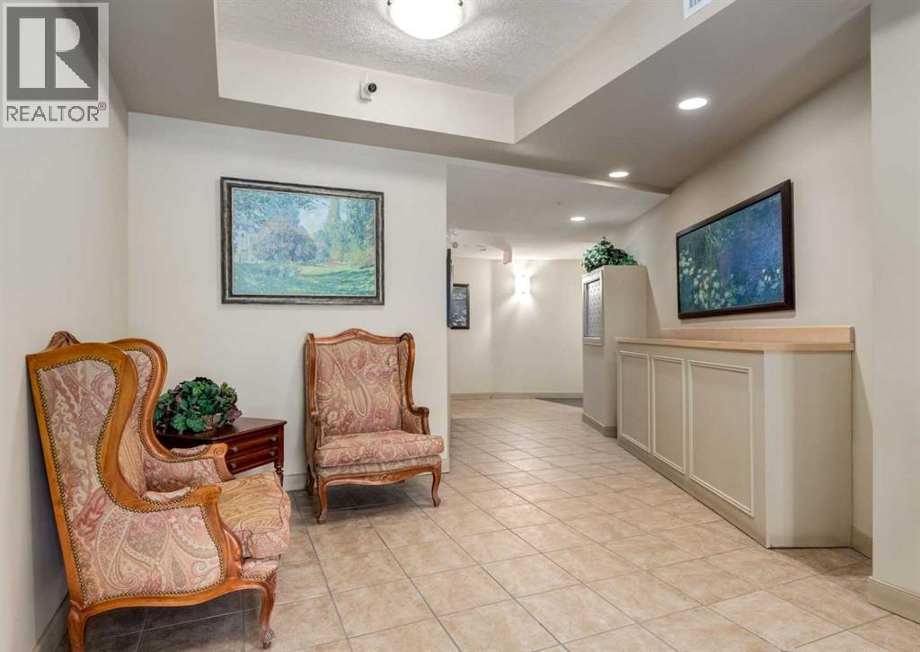 Single Family House for Sale in   Signature Park SW Signal Hill Calgary 