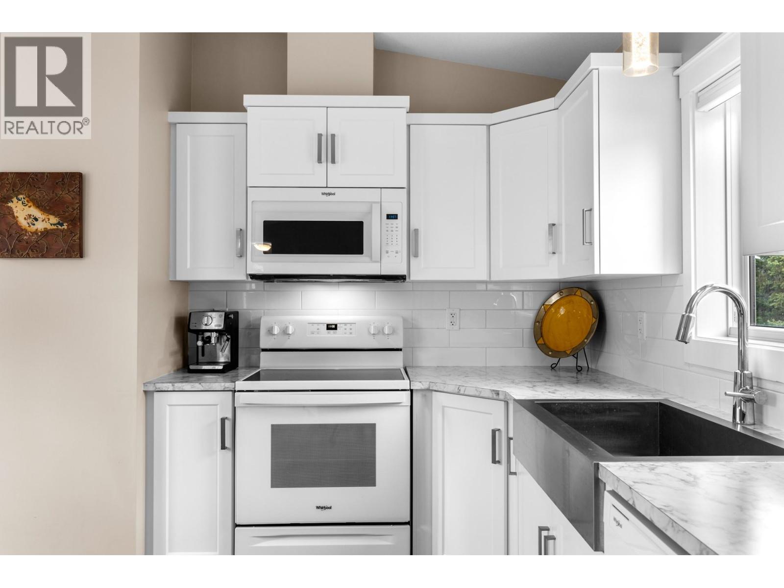 101 4075 MCCLAIN Road, Kelowna