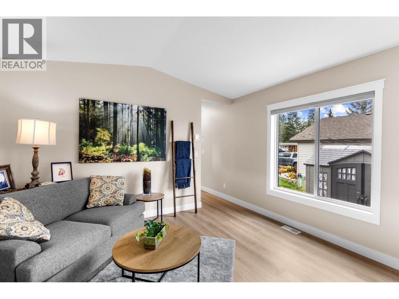101 4075 MCCLAIN Road, Kelowna