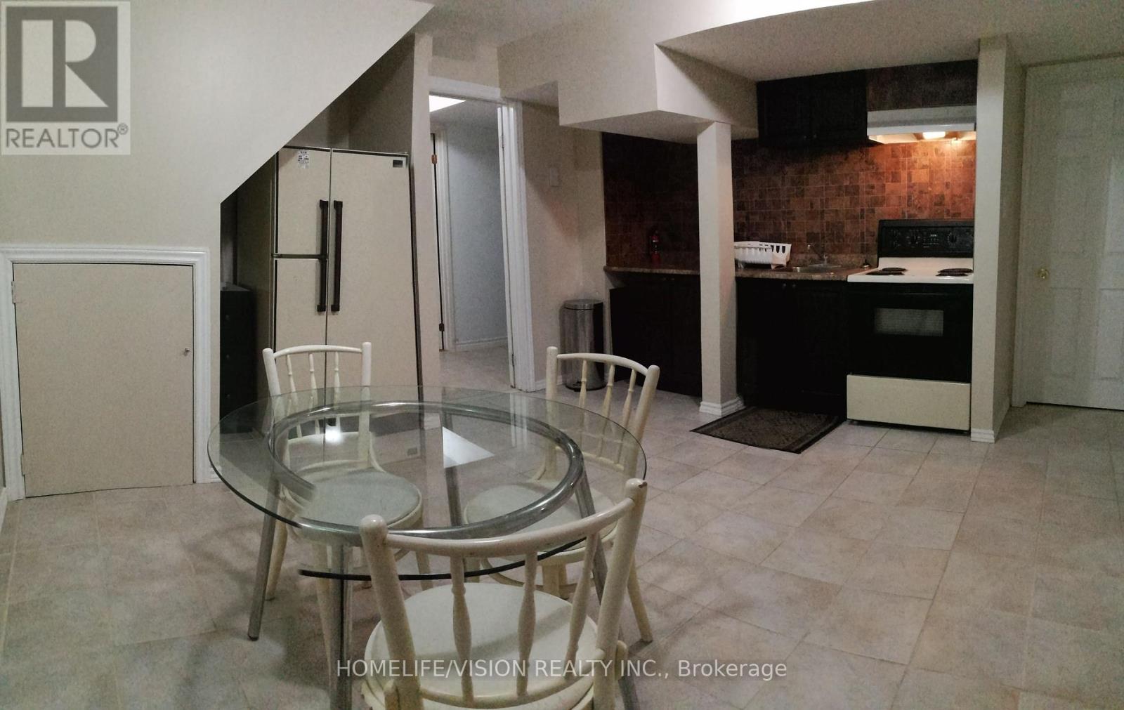 Photo 3 of Room B 168 Old Sheppard Avenue, Toronto ON