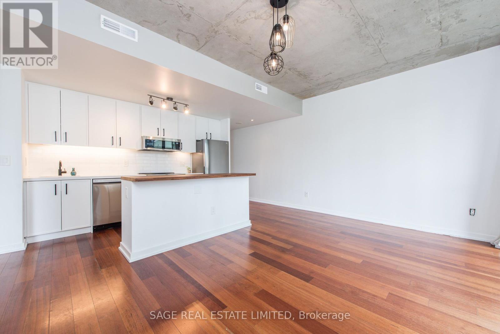 Photo 10 of 605 281 Mutual Street, Toronto ON