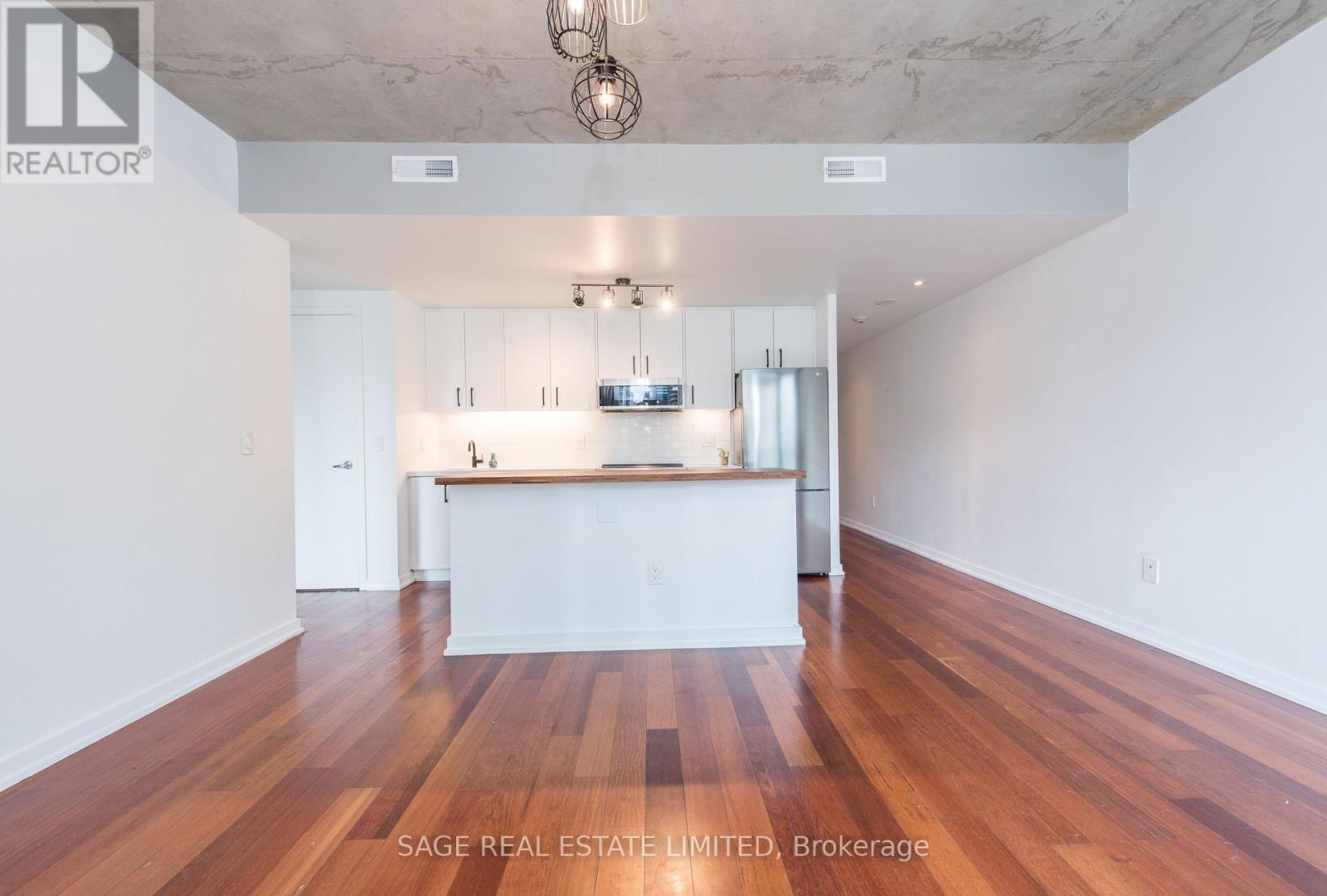 Photo 11 of 605 281 Mutual Street, Toronto ON