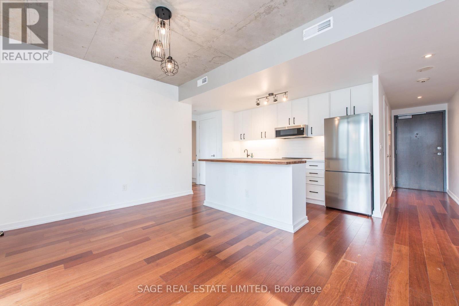 Photo 13 of 605 281 Mutual Street, Toronto ON