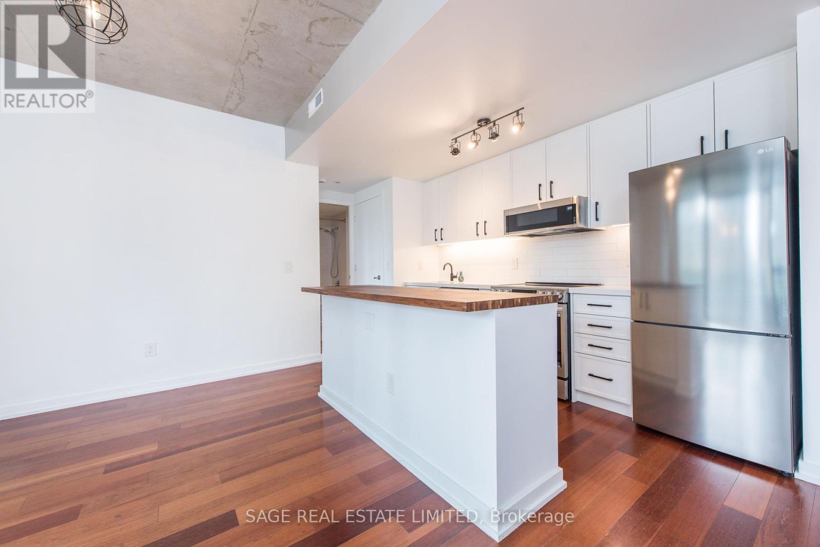 Photo 14 of 605 281 Mutual Street, Toronto ON