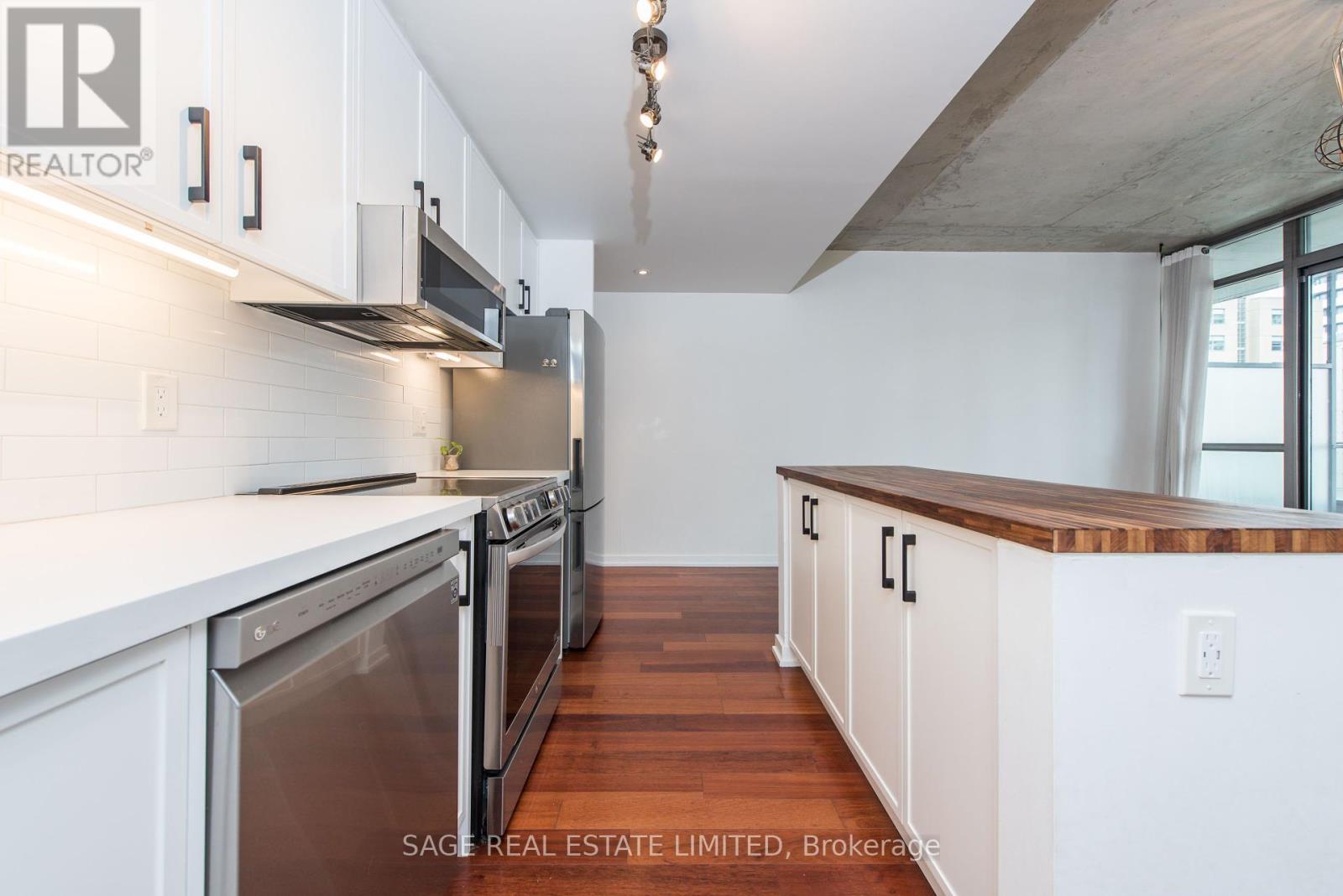 Photo 19 of 605 281 Mutual Street, Toronto ON