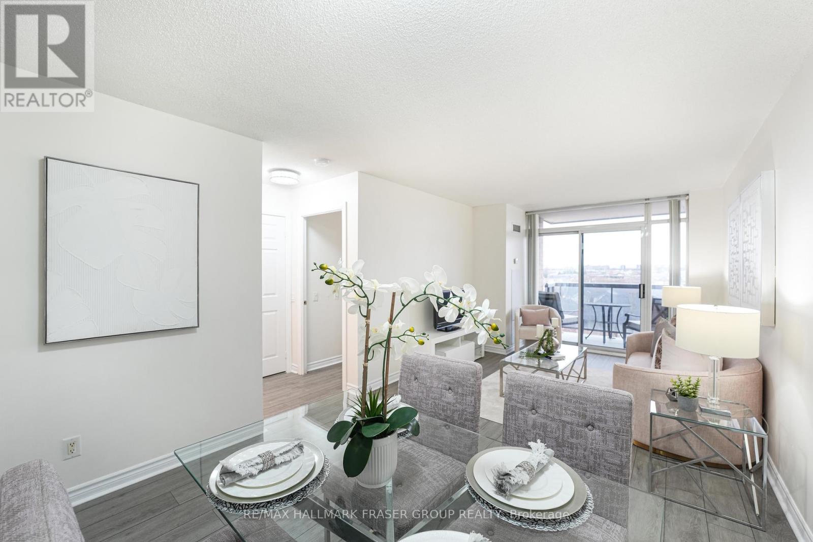 Photo 10 of 512 8 Mondeo Drive, Toronto ON
