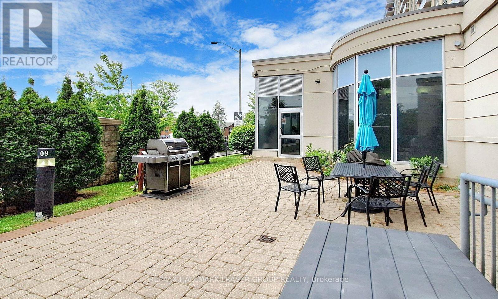 Photo 33 of 512 8 Mondeo Drive, Toronto ON