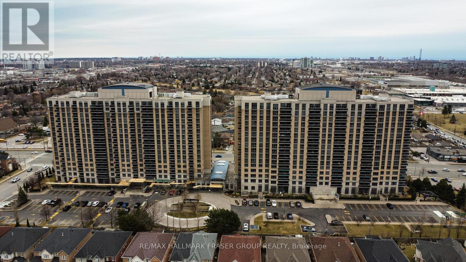 Photo 36 of 512 8 Mondeo Drive, Toronto ON