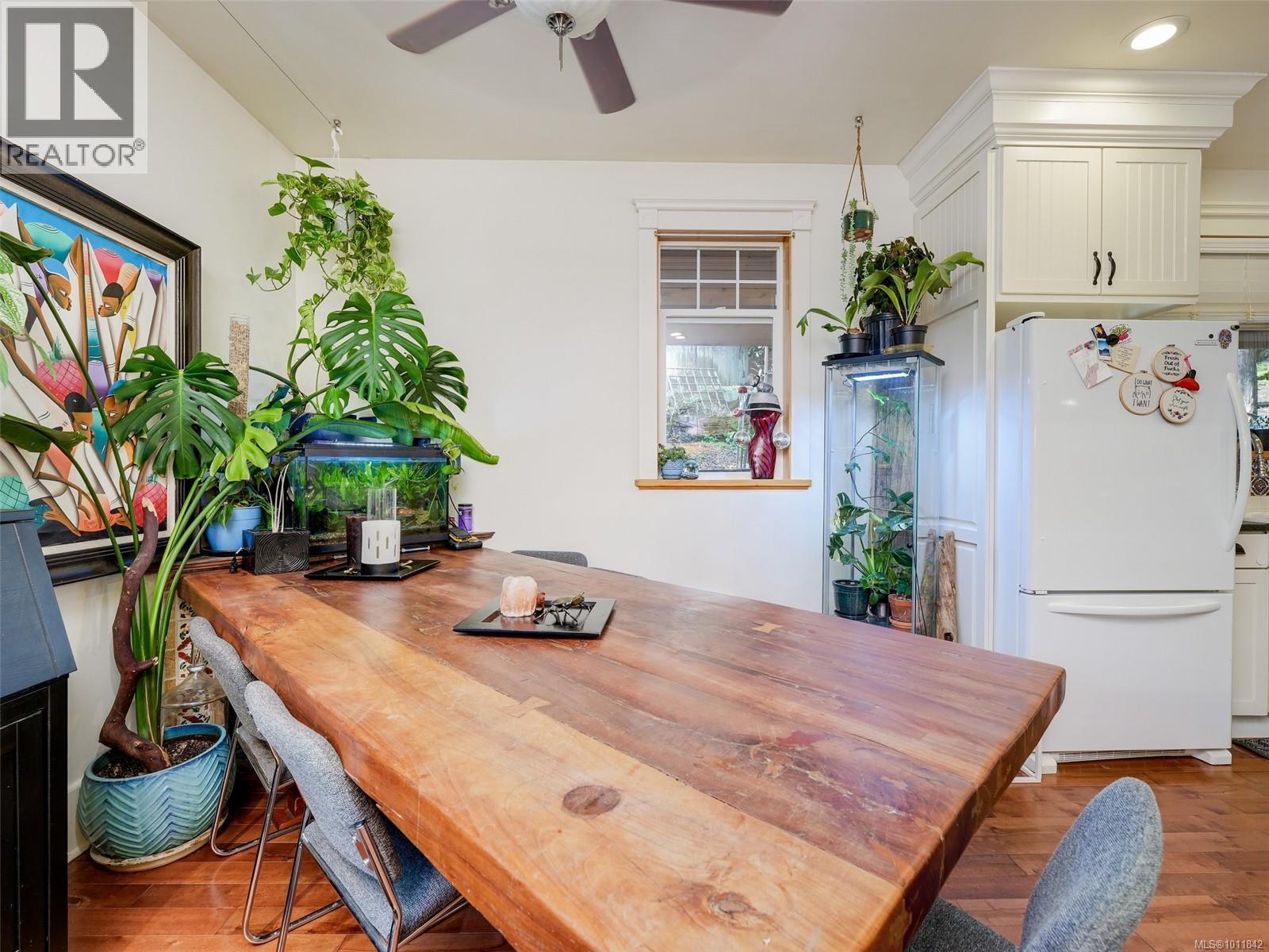  643 Southwood Drive, Highlands