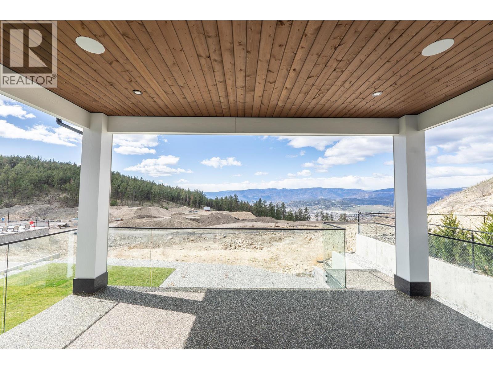 Photo 21 of 718 Carnoustie Drive, Kelowna BC
